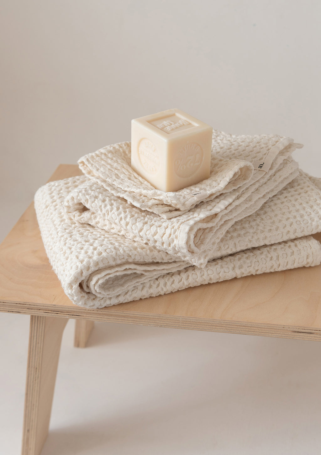Linen waffle towel set